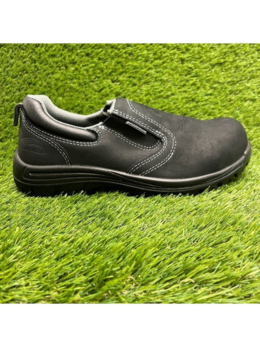 Avenger Foreman Womens Size 9.5 Black Composite Toe Safety Slip-On Work Shoes